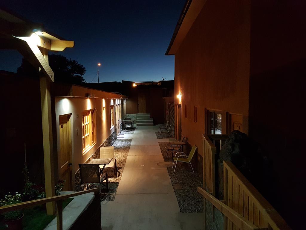 Vicuna Lodge San Pedro de Atacama Bagian luar foto